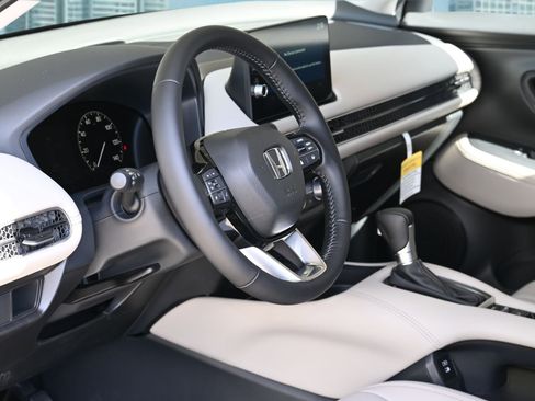 New 2026 Honda HR-V EX-L image 18