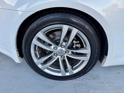 Used 2009 INFINITI G37 Journey w/ Premium Pkg image 11