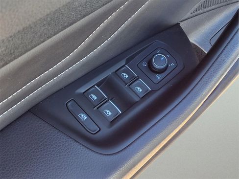 Used 2023 Volkswagen Arteon SEL Premium w/ Arteon MDO Package image 14