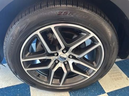 Used 2018 Ford Explorer Sport w/ Equipment Group 401A image 23