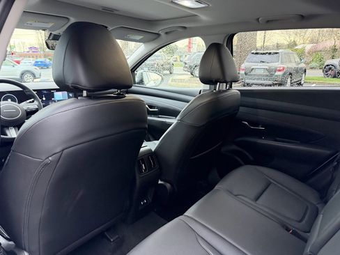Certified 2025 Hyundai Tucson SEL image 30