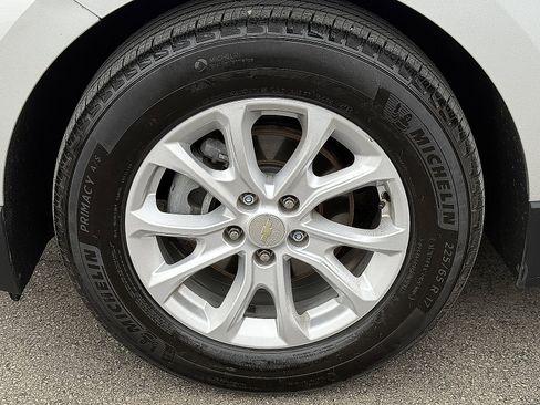 Used 2020 Chevrolet Equinox LS image 22