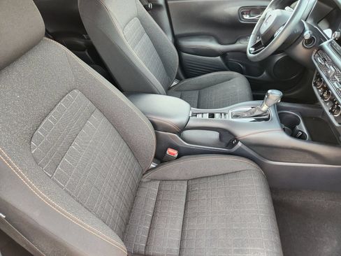 Used 2024 Honda HR-V Sport image 23