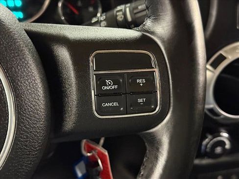 Used 2012 Jeep Wrangler Unlimited Rubicon w/ Connectivity Group image 12