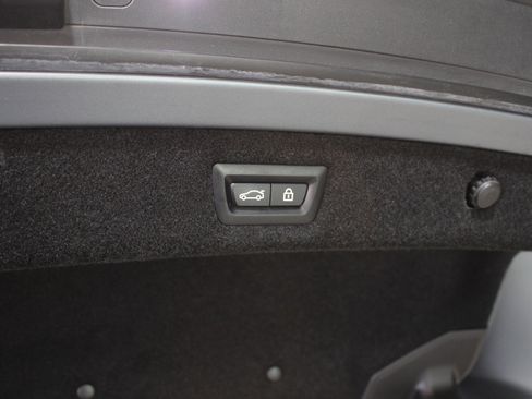 Used 2022 BMW ALPINA B8 xDrive Gran Coupe w/ Driving Assistance Package 2 image 88