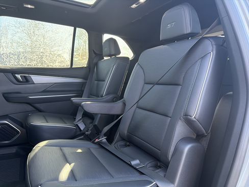 New 2026 Buick Enclave Sport Touring w/ Super Cruise Package image 31