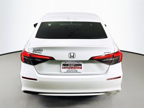 Used 2023 Honda Civic Sport image 6