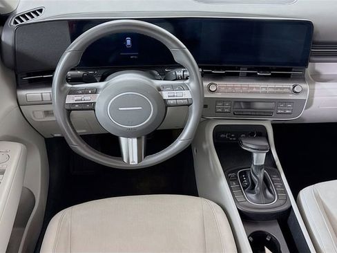 Certified 2024 Hyundai Kona SEL AWD/4WD image 21