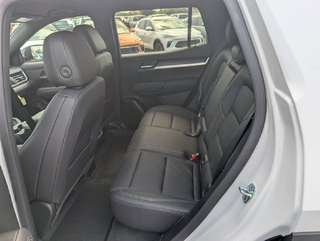 New 2027 GMC Terrain Elevation w/ Elevation Premium Package AWD/4WD image 9