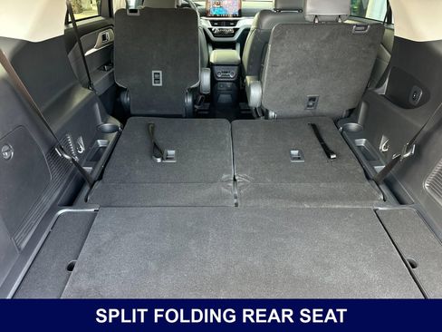 New 2025 Ford Explorer Active w/ Active Comfort Package RWD image 18