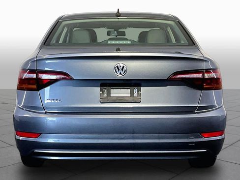 Used 2019 Volkswagen Jetta SE FWD image 5