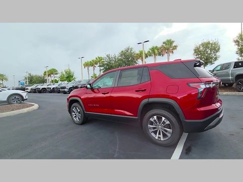 New 2027 Chevrolet Equinox LT w/ Convenience Package II FWD image 19
