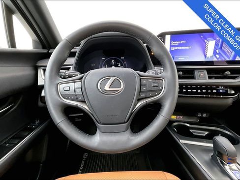 Used 2025 Lexus UX 300h AWD image 7