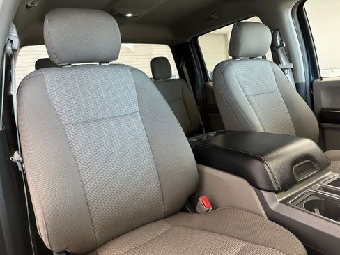 Used 2020 Ford F150 XLT w/ Equipment Group 302A Luxury AWD/4WD image 16