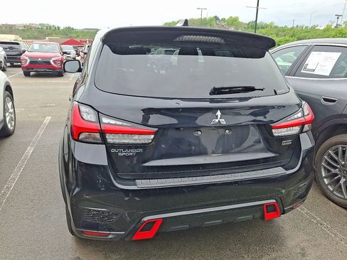 Used 2020 Mitsubishi Outlander Sport AWD image 4