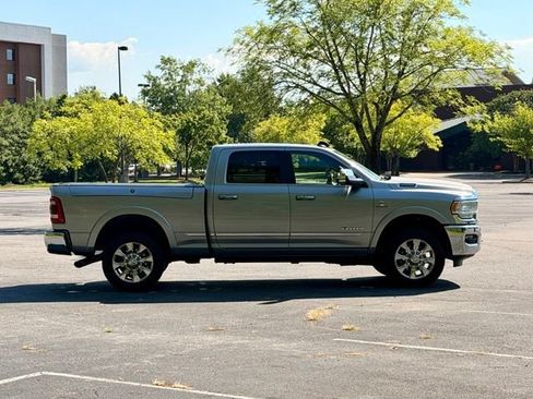 Used 2022 RAM 2500 Limited AWD/4WD image 9