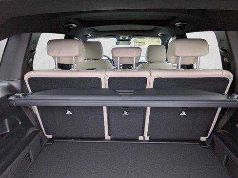 New 2026 Mercedes-Benz GLB 250 image 17