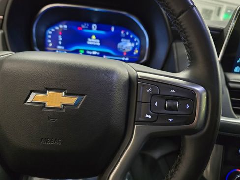 Used 2024 Chevrolet Tahoe LT AWD/4WD image 19