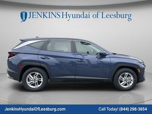 New 2026 Hyundai Tucson SE FWD image 3
