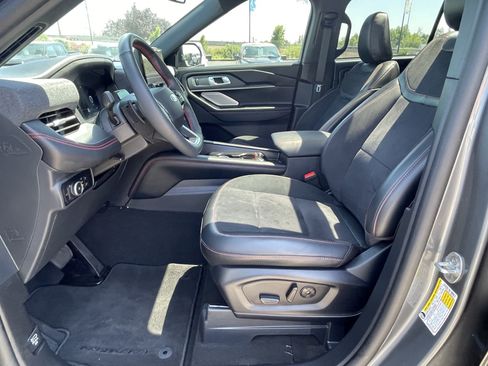 Certified 2025 Ford Explorer ST w/ Sun And Sound Package AWD/4WD image 8