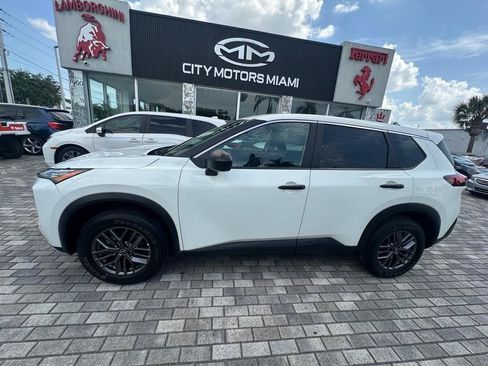 Used 2023 Nissan Rogue S AWD/4WD image 4