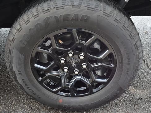 Used 2025 Ford F150 XLT w/ Equipment Group 301A Standard AWD/4WD image 46