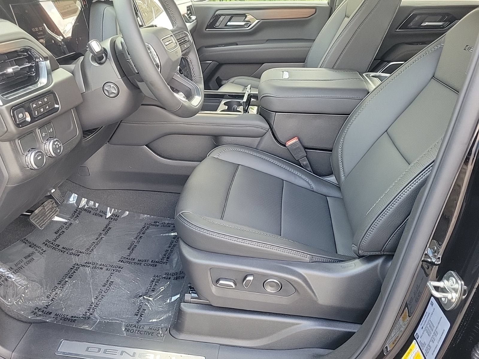 New 2026 GMC Yukon Denali RWD image 10
