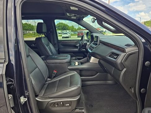 Used 2021 Chevrolet Tahoe Z71 w/ Z71 Signature Package AWD/4WD image 22