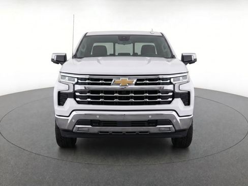 Used 2024 Chevrolet Silverado 1500 LTZ AWD/4WD image 5