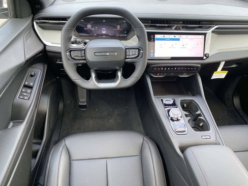 New 2026 Jeep Cherokee Limited AWD/4WD image 8