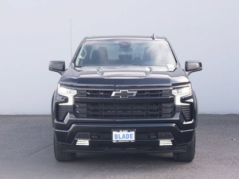 Used 2024 Chevrolet Silverado 1500 RST w/ Z71 Off-Road Package AWD/4WD image 18