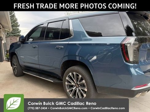 Used 2025 Chevrolet Tahoe High Country AWD/4WD image 3