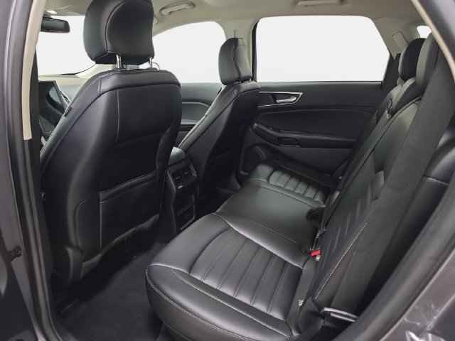 Used 2022 Ford Edge SEL AWD/4WD image 12