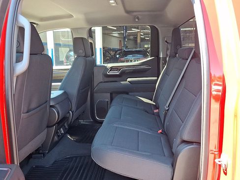 Certified 2024 Chevrolet Silverado 1500 LT AWD/4WD image 20