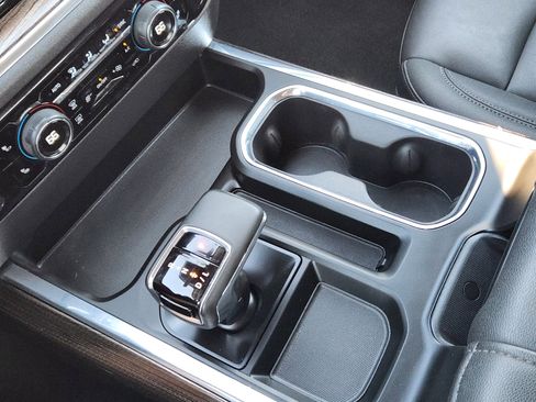 Used 2025 Chevrolet Silverado 1500 LT Trail Boss w/ Convenience Package II image 21