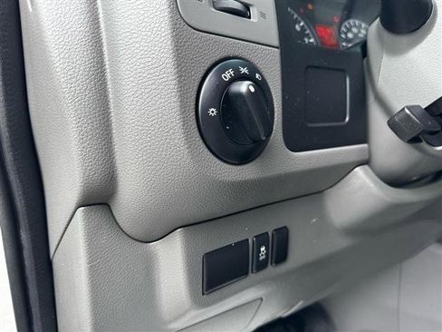 Used 2014 Nissan NV 1500 S w/ Side & Curtain Airbag Package RWD image 12