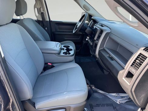 Used 2017 RAM 1500 Express image 28