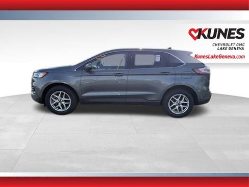 Used 2023 Ford Edge SEL image 8