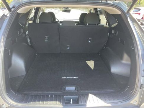 Used 2022 Hyundai Tucson SEL w/ Cargo Package AWD/4WD image 9