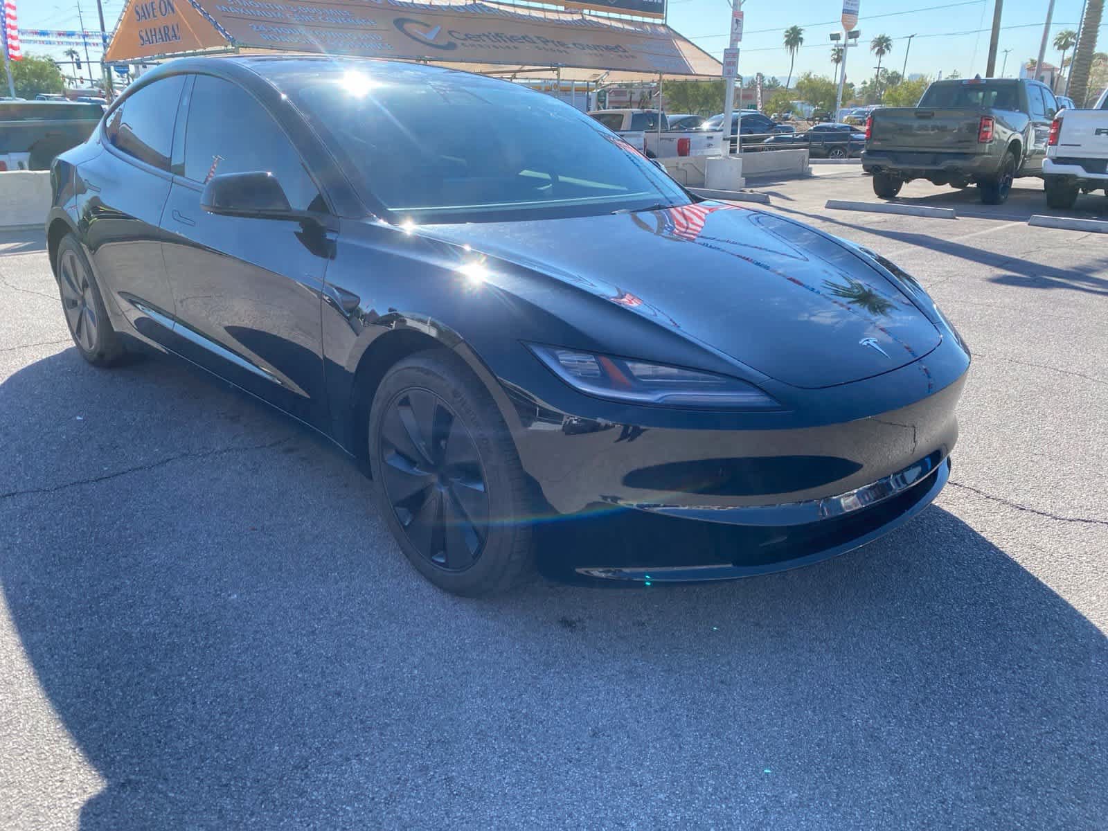 Used 2024 Tesla Model 3 Standard Range RWD image 3