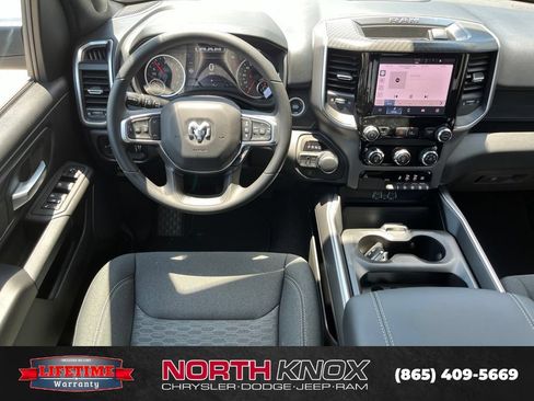 New 2026 RAM 1500 Express AWD/4WD image 11