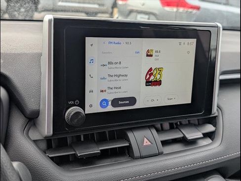 Used 2024 Toyota RAV4 XLE image 21