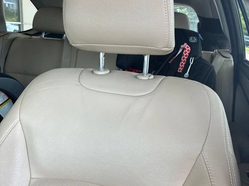 Used 2019 Subaru Outback 2.5i Premium w/ Popular Package #2 AWD/4WD image 5