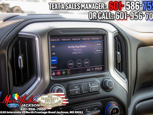 Used 2022 Chevrolet Silverado 2500 LT w/ Convenience Package AWD/4WD image 16