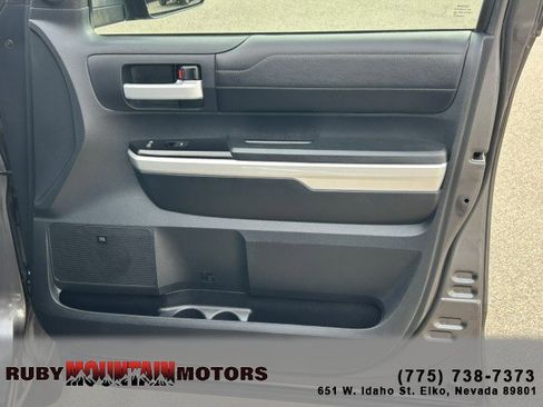 Used 2015 Toyota Tundra Limited image 24