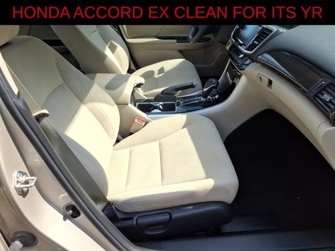 Used 2017 Honda Accord EX image 8