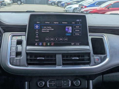 Used 2021 Chevrolet Tahoe LS RWD image 17