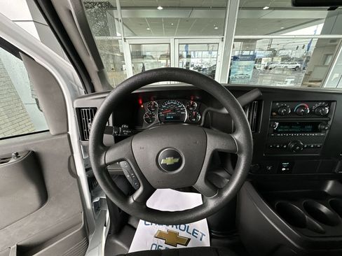 Used 2024 Chevrolet Express 2500 w/ Driver Convenience Package RWD image 12