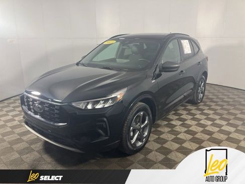 Used 2023 Ford Escape ST-Line w/ Tech Pack #1 image 1