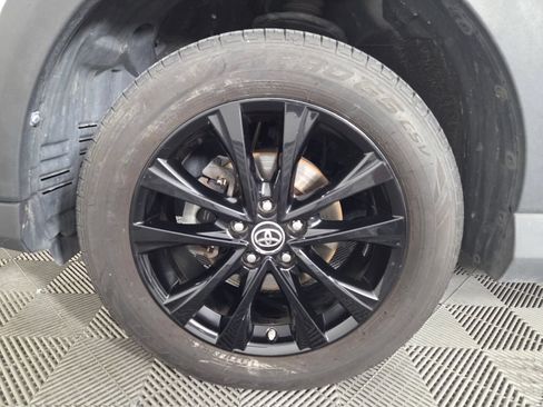 Used 2018 Toyota RAV4 Adventure w/ Cold Weather Package AWD/4WD image 8